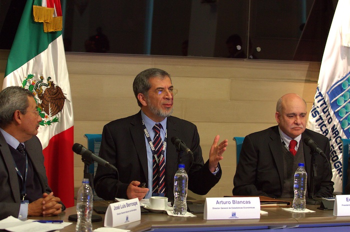 Sólo 11 de cada 100 negocios sobreviven, así lo aseguró el presidente del INEGI, Eduardo Sojo. Foto: Notimex