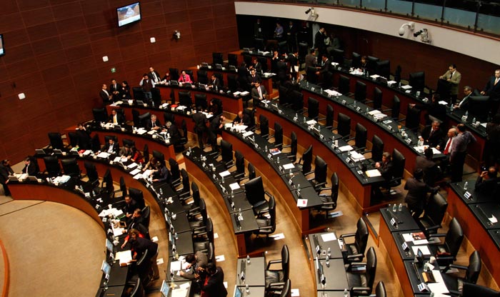 El pleno del Senado aprobó la nueva Ley para Prevenir y Sancionar Delitos Cometidos en materia de Hidrocarburos. Foto: Archivo
