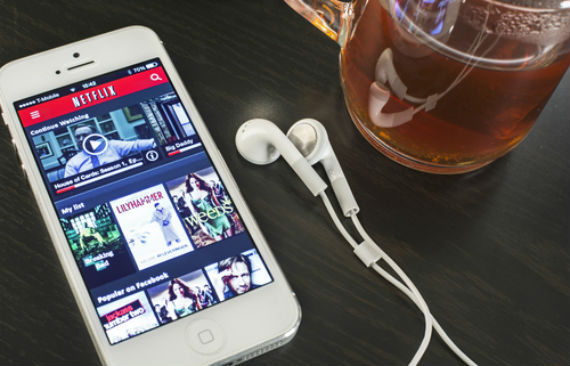 La mejora de las capacidades de los dispositivos móviles amenaza a las computadoras de escritorio. Foto: Shutterstock