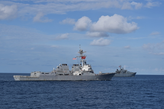 La Armada y el Servicio de Pesca estiman que, durante las actividades militares de capacitación y de prueba de cinco años del plan, se traducirá en miles de animales que sufren la pérdida permanente de la audición. Foto: Shutterstock.