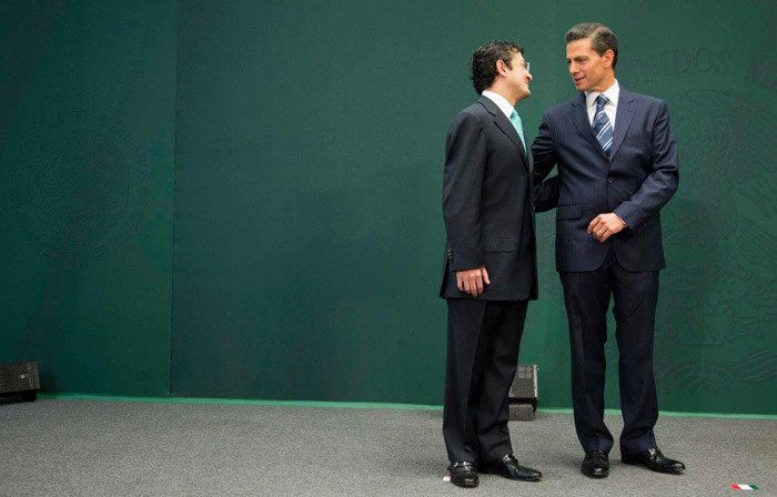 Virgilio Andrade y el Presidente. La Secretaría de la Función Pública estuvo sin cabeza durante dos años, y ahora la ocupa un incondicional. Foto: Presidencia de la República