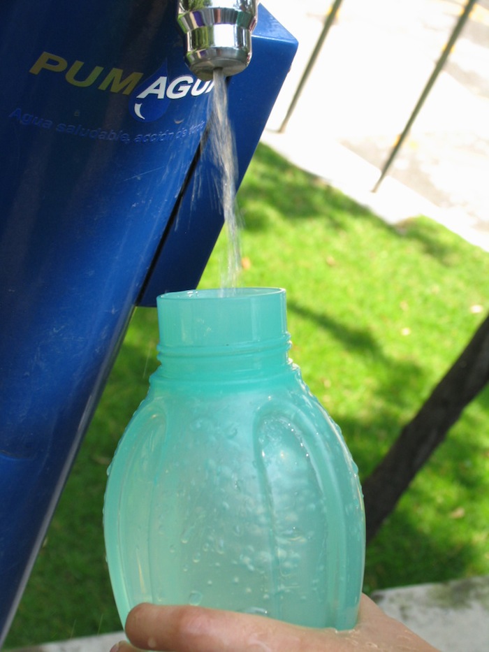 La iniciativa universitaria ha conseguido reducir el consumo de agua dentro de la máxima casa de estudios. Foto: PUMAGUA