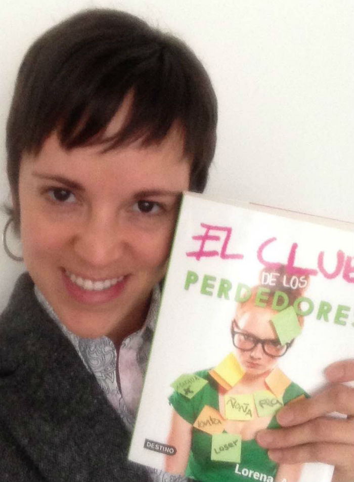 La autora explora el tema del bullying y de la identidad en su nuevo libro. Foto: Cortesía de Lorena Amkie