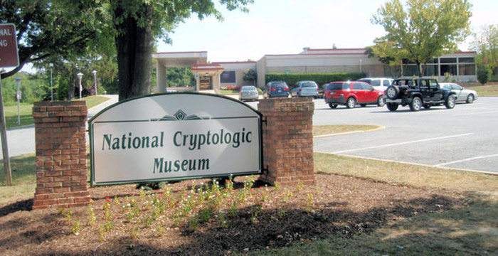 Entrada del Museo Criptológico Nacional de la NSA