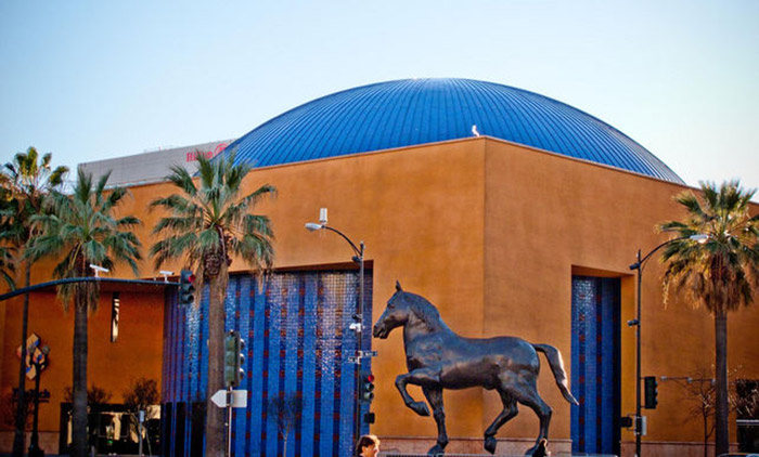 Tech Museum of Innovation, fachada principal