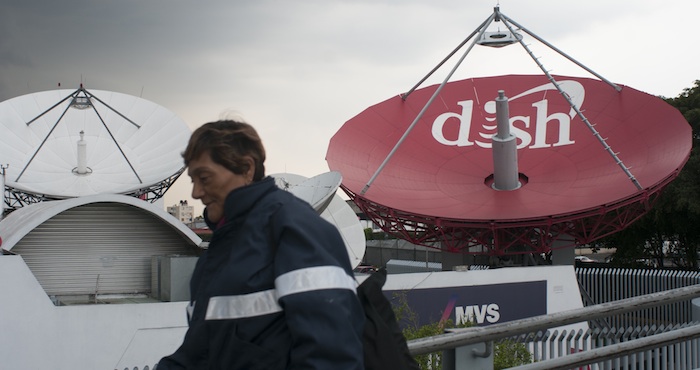 Dish deberá pagar a cada una de las televisoras la cantidad de un millón 662 mil 813 pesos más IVA por cada una de las señales de sus canales 2 y 5 de Televisa y 7 y 13 de Tv Azteca Foto: Cuartoscuro