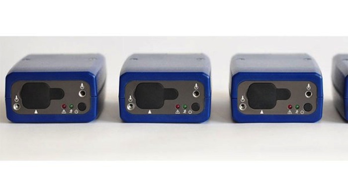 Ideal para monitorear las emisiones de carbono, el microAeth cabe perfectamente en el bolsillo. Foto: AethLabs