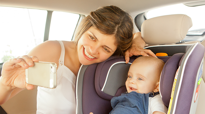 La llegada de un hijo se relaciona con el aumento de actividad en Facebook. Foto: Facebook Insights