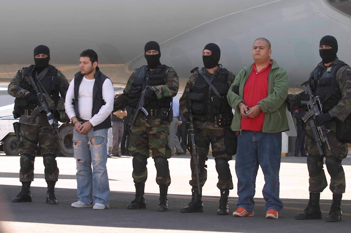 Beltrán Leyva fue detenido junto con tres miembros de su cuerpo de seguridad en Sinaloa Foto: Cuartoscuro