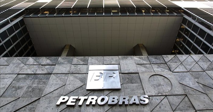 Las investigaciones de la corrupción en Petrobras se desarrollan desde hace poco más de un año y en su transcurso han sido detenidos cinco exaltos cargos, políticos y decenas de ejecutivos de las constructoras más importantes del país. Foto: EFE