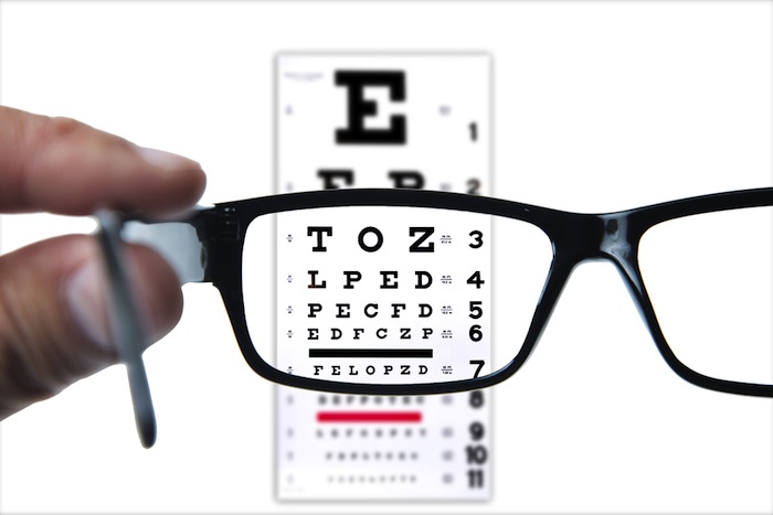 A diferencia de las mujeres, los varones pueden distinguir mejor los colores claros de los oscuros. Foto: Shutterstock