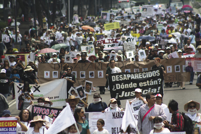 Caravana "Madres buscando a sus hijos y buscando justicia". Mayo 2014. Foto: Cuartoscuro.