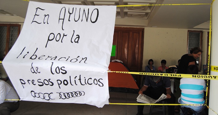 Familiares se unen al ayuno por la liberación de Nestora Salgado Foto: Cuartoscuro