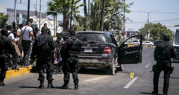 Los hechos ocurrieron la tarde de este domingo sobre la calzada Heroico Colegio Militar. Foto: Cuartoscuro