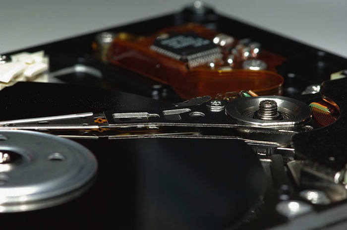 Aún no hay datos fiables sobre la duración de los discos duros y, si los hubiera, los productores no nos lo dirían. Foto: ElDiario.es
