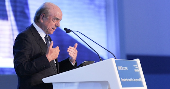 Para que México crezca, se debe combatir la corrupción y al crimen organizado, afirmó el presidente de BBVA Bancomer, Francisco González Rodríguez. Foto: Cuartoscuro.