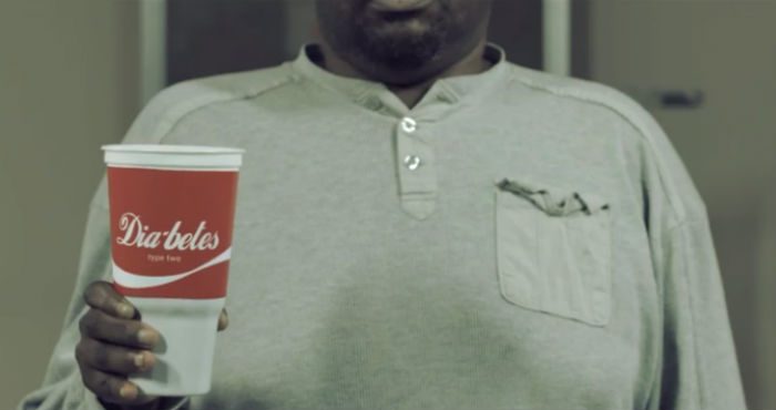 En México, más de 24 mil muertes anuales se relacionan con el consumo de bebidas azucaradas. Foto tomada del video