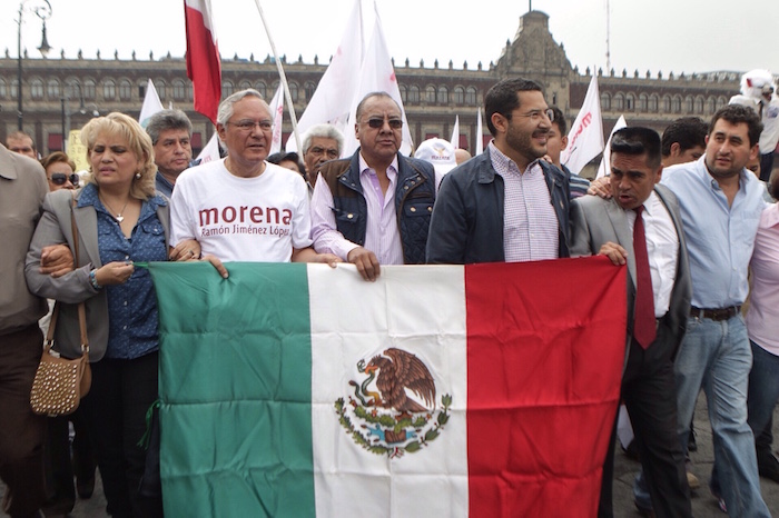 Batres dijo que la caminata es en protesta por el fraude electoral en algunas delegaciones. Foto: Francisco Cañedo, SinEmbargo.