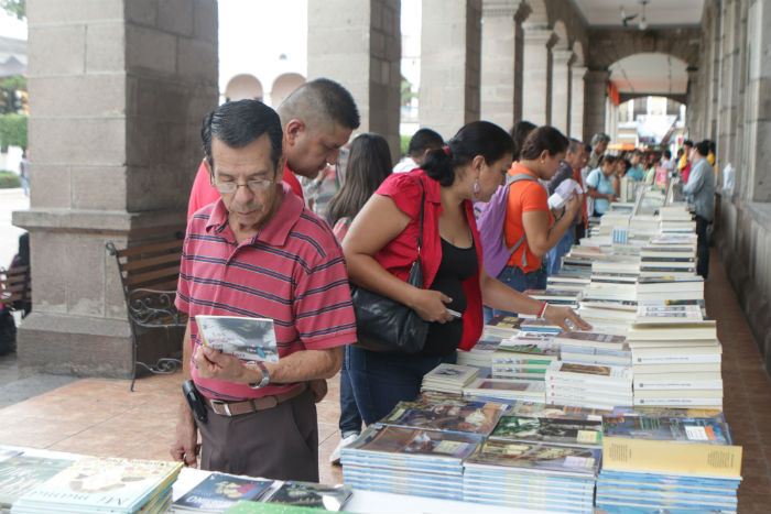 Los libros, invitados especiales al Festival de las Letras en Tepic. Foto: Francisco Cañedo, SinEmbargo