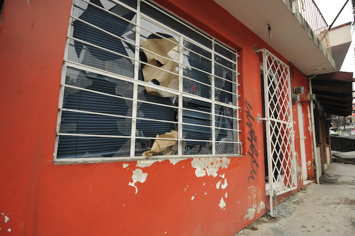 Al rededor de la 1:00 de la mañana de este viernes, 8 estudiantes de la Universidad Veracruzana fueron brutalmente golpeados por hombres encapuchados. Foto: Cuartoscuro