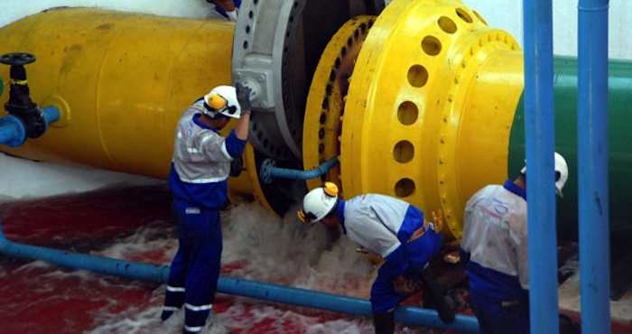 DISTRIBUCIÓN DE PIPAS DE AGUA