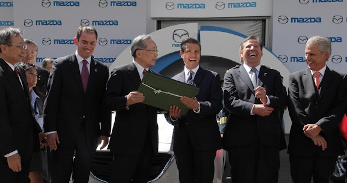 En febrero del 2014 el Presidente Enrique Peña Nieto inauguró la planta de la empresa automotriz Mazda que tuvo una inversión de 770 millones de dólares. Foto: Cuartoscuro.