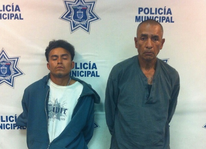 Dos personas detenidos por el Grupo de Operaciones Estratégicas por maltrato animal en Tijuana. Foto: Zeta