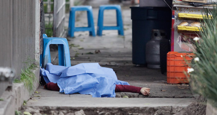 Una mujer de aproximadamemte 45 años de edad, muere tras resistirse a asalto en la delagación Benito Juárez Foto: Cuartoscuro