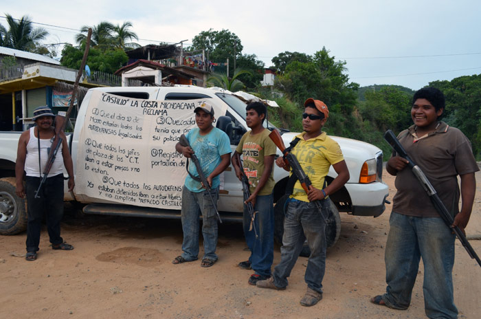 Autodefensas indígenas. Foto: Sanjuana Martínez, SinEmbargo
