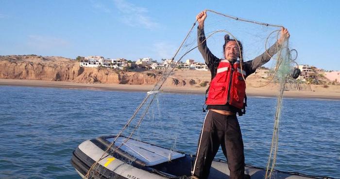 Vocalista del grupo Café Tacvba. Foto: Twitter/Greenpeace