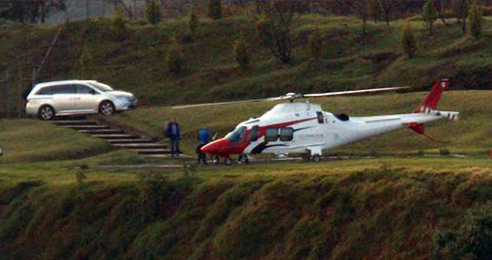 Una de las fotos que generaron el escándalo en torno a David Korenfeld, y que luego provocaron su renuncia a la dirección general de la Conagua. Fotos: Facebook