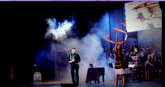 El cantante y multiintrumentista oaxaqueño le canta a su lugar de origen. Foto: Especial