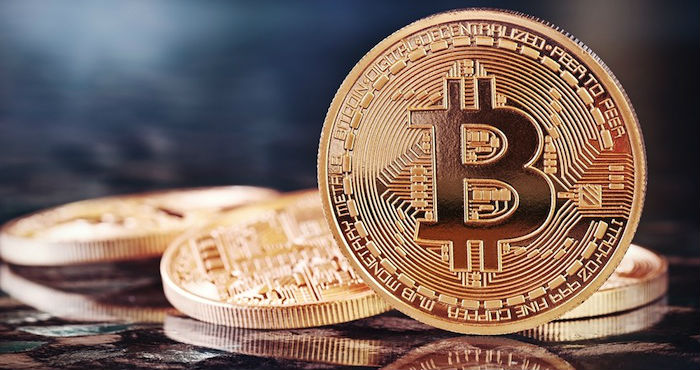 Muchos son los que no quieren volver a la antigua moneda griega, por lo que la criptodivisa se alza como la mejor opción. Foto: Shutterstock