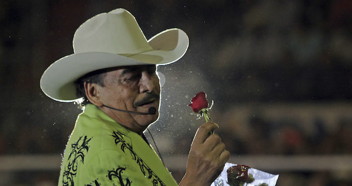 El poeta de Juliantla, Joan Sebastian, falleció a los 64 años tras perder la batalla contra el cáncer. Foto: Cuartoscuro/Archivo
