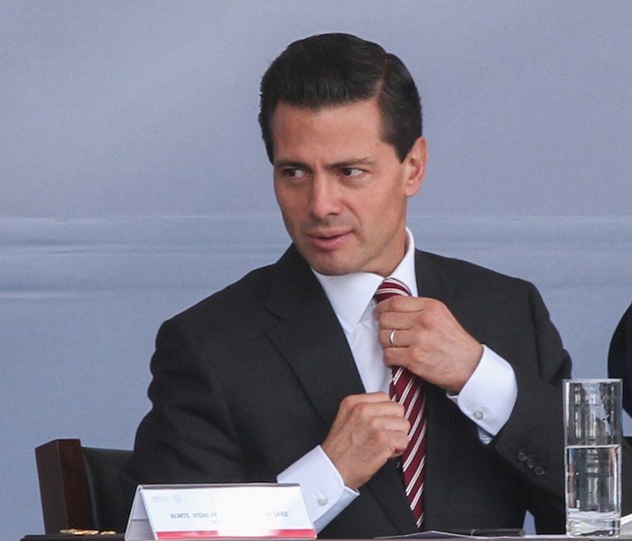 La calificación al Presidente Peña Nieto también tocó su punto más bajo entre ciudadanos y líderes con calificaciones de 4.7 y 3.3, respectivamente. Foto: Cuartoscuro.