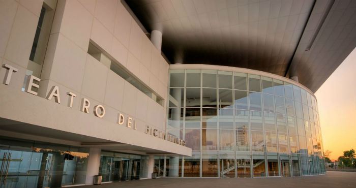 Laura Berenice Durán Vázquez, hija de José Arturo Durán Miranda, Secretario de Obra Pública, acaba de obtener el cargo de Jefa de Foro en el Teatro del Bicentenario. Foto: Zona Franca
