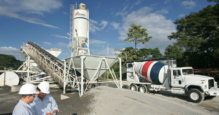 Cemex aclaró que dicho monto representó un incremento del 3 por ciento en términos comparables para las operaciones existentes y ajustado por fluctuaciones cambiarias, respecto a idéntico lapso de 2015. Foto: Cuartoscuro