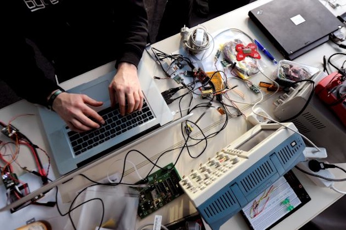 De acuerdo con varias compañías de seguridad, el grupo de ciberespionaje se centra en el mundo empresarialen busca de datos bancarios e información corporativa. Foto: EFE