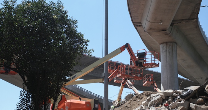 ICA mantiene abandonada la interconexión del Segundo Piso del Periférico del Distrito Federal a la Caseta de Tlalpan. Foto: Cuartoscuro.