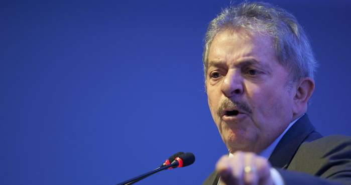 Los abogados de Lula da Silva pidieron hoy la anulación de la investigación en contra del ex mandatario. Foto: Efe