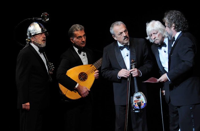 Algunos de los instrumentos creados por los músicos.