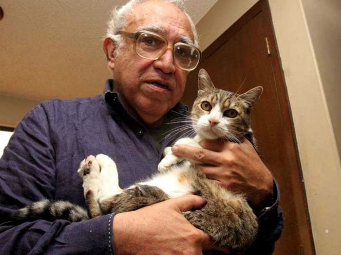 Monsi, el hombre que amaba a los gatos. Foto: efe