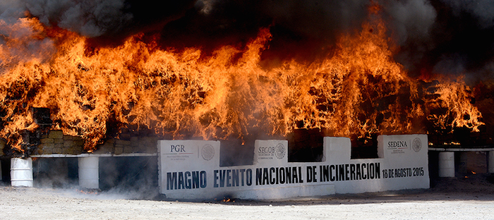 Los narcóticos incinerados. Foto: Ramón Blanco, Zeta