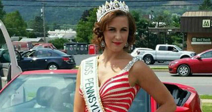 Las autoridades acusan a la Miss Pensilvania, por mentir a todos y pretender ser diagnosticada con leucemia linfocítica crónica en marzo del 2013. Foto: Facebook