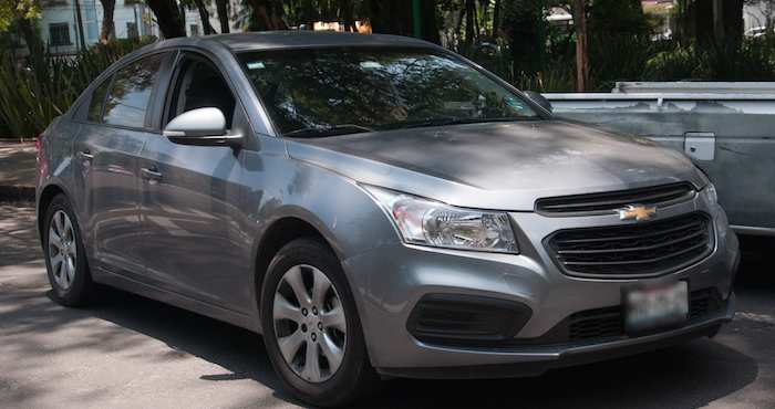 Uber es una empresa internacional que proporciona a sus clientes una red de transporte por medio de una aplicación móvil. Foto Cuartoscuro