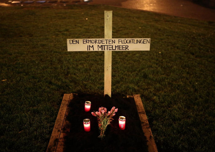 Tumba de refugiado sirio Una de las tumbas para refugiados desconocidos. Foto: Facebook Zentrum für Politische Schönheit