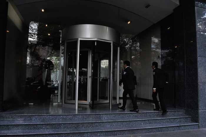 El cateo a las oficias de Infraiber se dio un día después de que OHL México interpuso denuncia en su contra. Foto: Cuartoscuro.