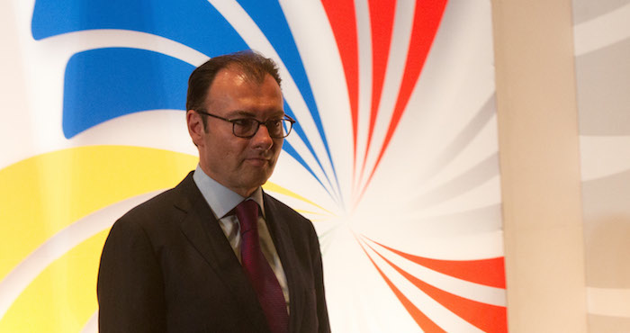 El INAI instruye a entregar información sobre Bonos del Gobierno. Foto: Cuartoscuro