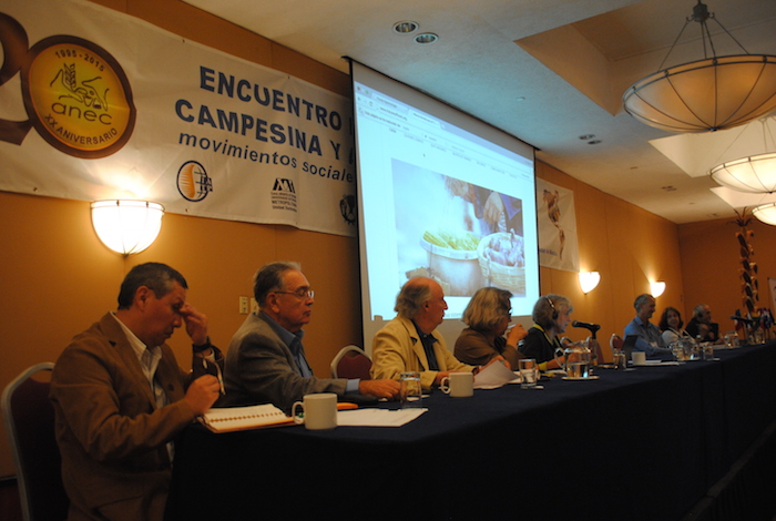 El informe de Peña Nieto fue desmenuzado por diversos expertos en el Encuentro. Foto: Juan García, SinEmbargo