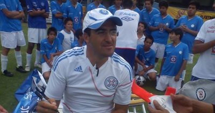 Joaquín Moreno, DT de la Sub 20 del Cruz Azul. Foto: Maquina Cementera Oficial